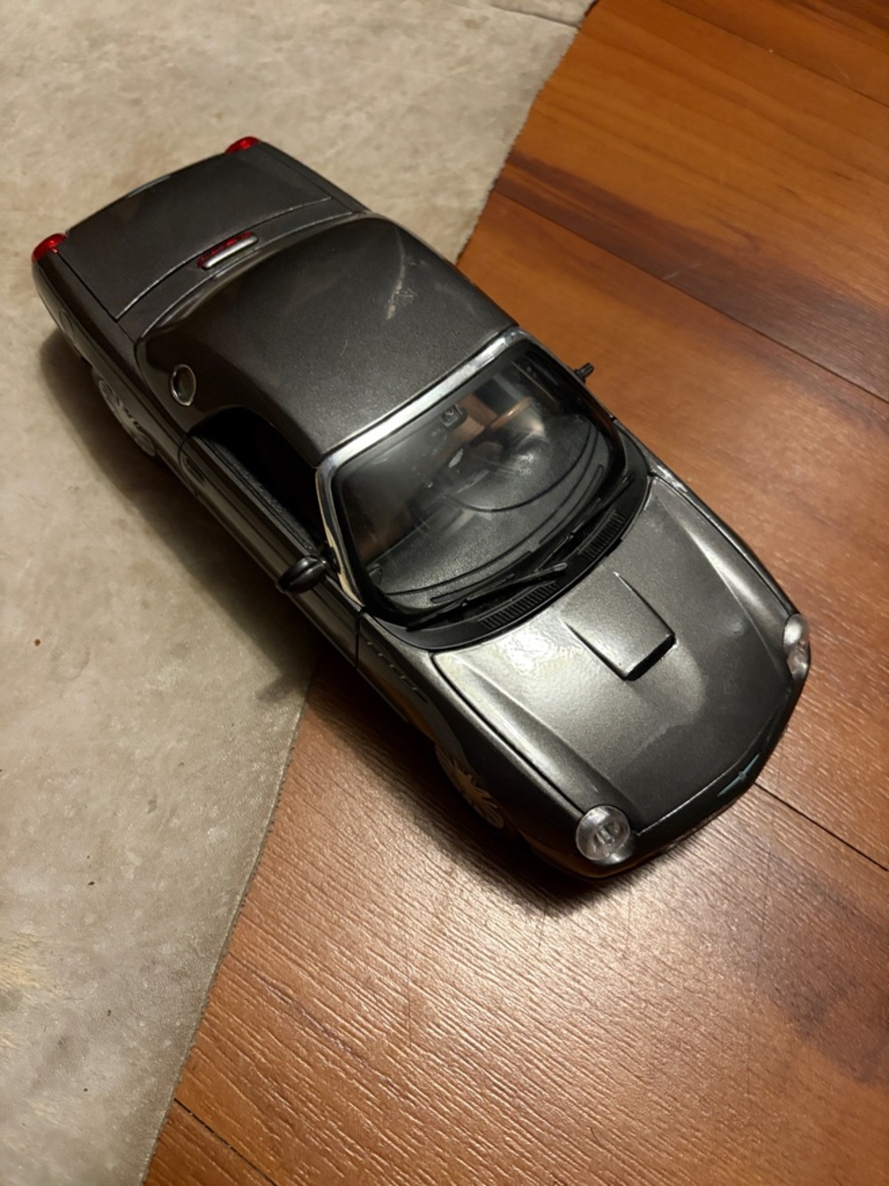 Maisto Thunderbird Diecast Sports Car Model in Metallic Charcoal